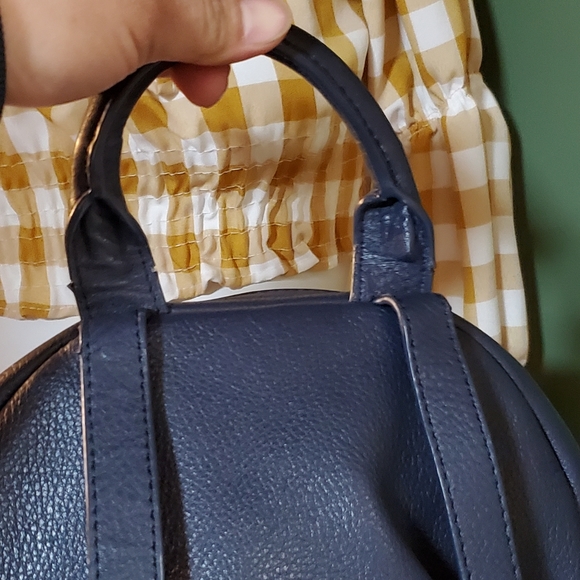 Tory burch backpack - Picture 11 of 16